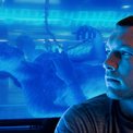 El marine Jake Sully, ante su avatar