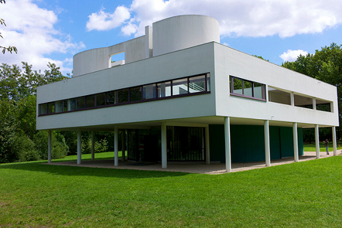 Casas prefab sobre pilares: sí al paisaje, no a inundaciones